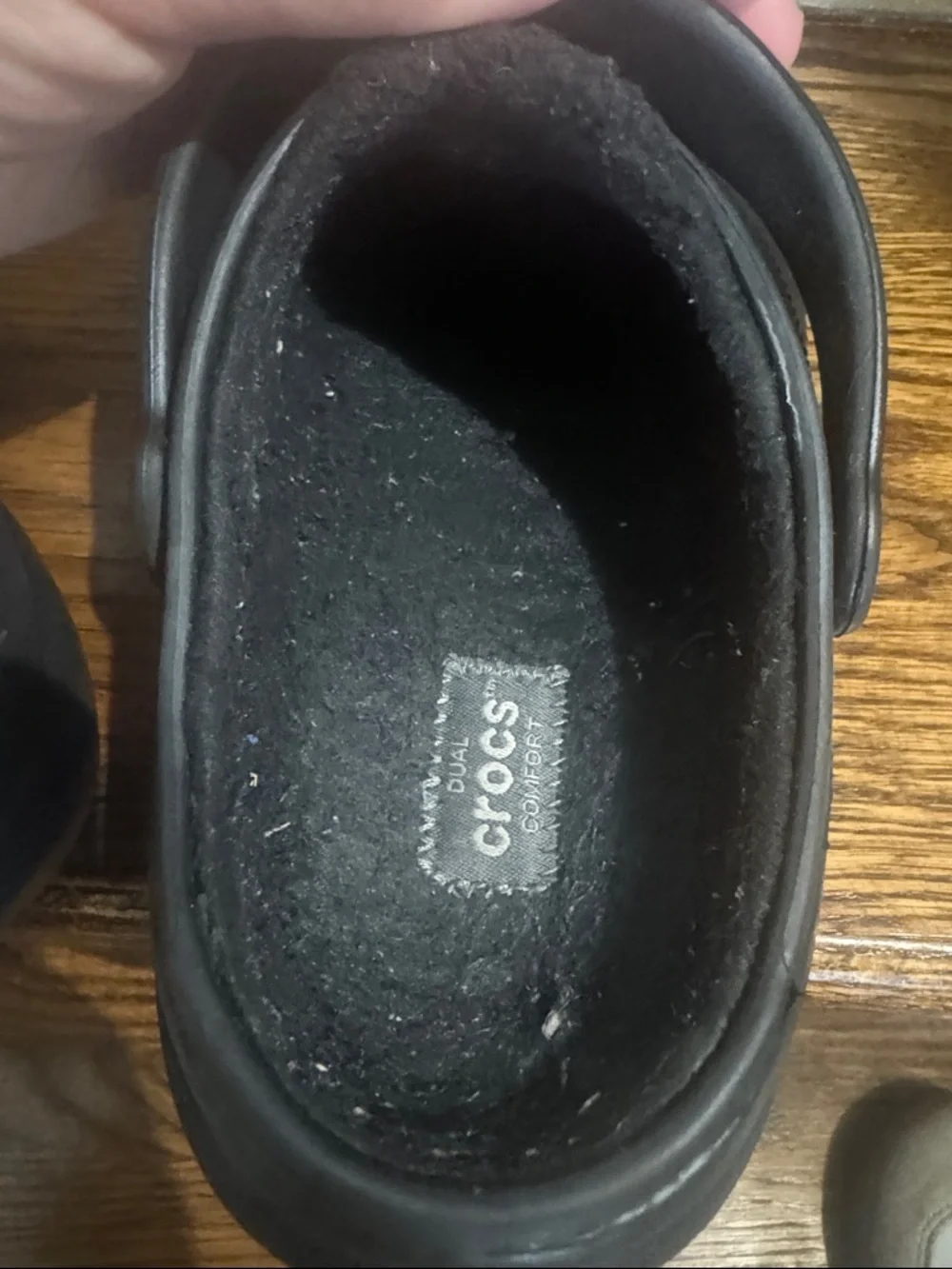 CROCS Kids Classic Clog with Fleece Lining - Black -J3